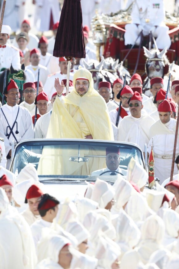 Le roi Mohammed VI du Maroc lors de la cérémonie d'allégeance dans le cadre de la Fête du Trône, le 31 juillet 2014 à Rabat