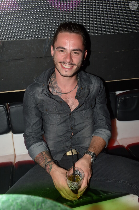 Maximilien Philippe (The Voice 3) au VIP Room de Saint-Tropez. Le 11 août 2014.