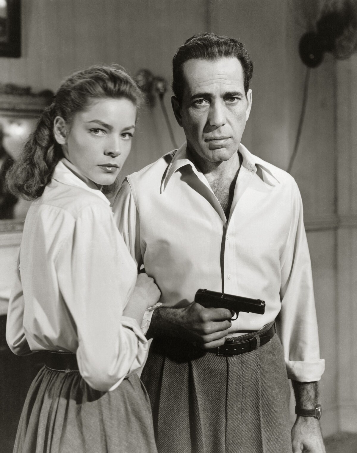 Photo : Lauren Bacall et Humphrey Bogart dans le film Key Largo, 1948 ...