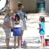 Exclusif - L'actrice Busy Philipps a amené sa fille Birdie Silverstein jouer dans un parc à Los Feliz. Le 14 août 2014.