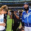 Jessica Alba, invitée à effectuer le premier lancer d'un match des Dodgers à Los Angeles. Un rêve qui se réalise pour la belle actrice ! Le 17 août 2014