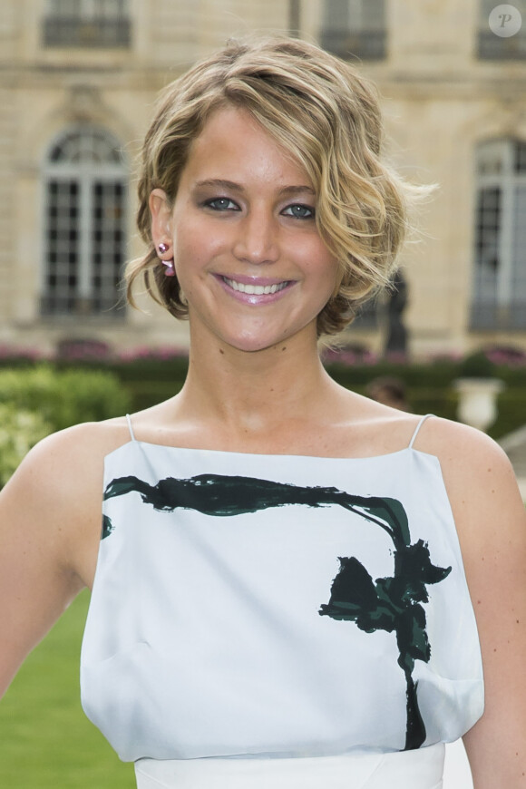 Jennifer Lawrence lors de la Fashion Week à Paris. Le 7 juillet 2014.