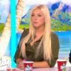 Stéphanie de Secret Story 4 évoque l'escroquerie dont elle a été victime sur le plateau de l'émission "L'Ile des vérités 3 : le mag", sur NRJ12. Septembre 2013. Elle était invité au côté de Julien de Secret Story 7.