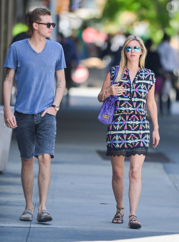 Nicky Hilton et son frère Conrad dans les rues de New York, le 5 Juin 2013.