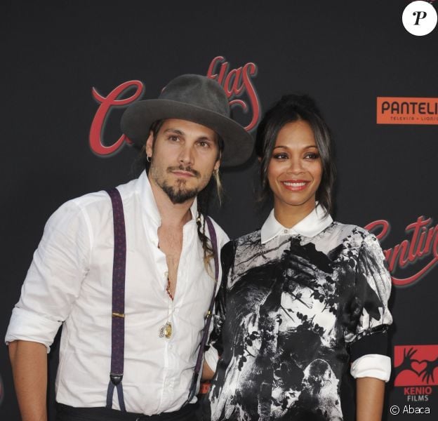Zoe Saldana et son mari Marco Perego à la première de Cantinflas à Los Angeles, le 27 août 2014.
