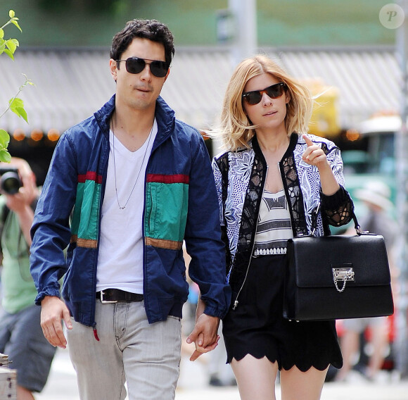 Kate Mara et Max Minghella à Soho le 6 juin 2014.