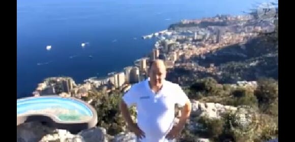 Le prince Albert de Monaco participe à l'Ice Bucket Challenge, le 3 septembre 2014