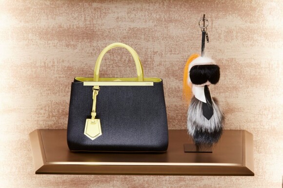 Karlito, petit accessoire à l'effigie de Karl Lagerfeld par Fendi.