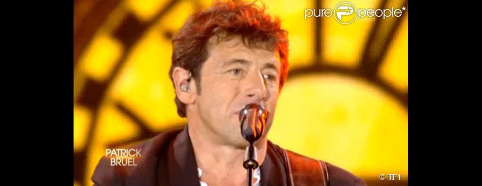 Le chanteur Patrick Bruel donne un concert exceptionnel au Grand Stade de Lille (Stade Pierre Mauroy de Villeneuve-d&#039;Ascq), le vendredi 5 septembre 2014.