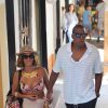 Beyoncé et Jay-Z, très amoureux, se promènent dans les rues de Portofino le 6 septembre 2014.