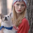 La craquante Raphaëlle Dupire, nouvelle Miss Météo du Grand Journal de Canal+, dans un spot pour le magazine Be