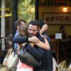 Jérôme Kerviel a retrouvé ses proches et son comité de soutein dans un café parisien après avoir quitté la prison de Fleury-Mérogis, le 8 septembre 2014 au matin.