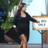 Exclusif - Kourtney Kardashian, enceinte, surprise à Malibu le 11 septembre 2014.