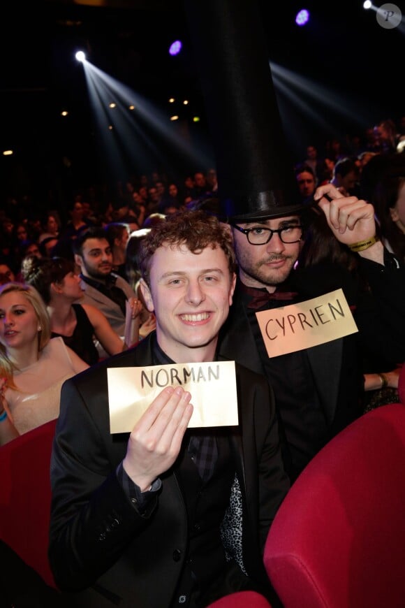 Les humoristes Norman et Cyprien lors des Web Comedy Awards à Bobino, le 21 mars 2014.