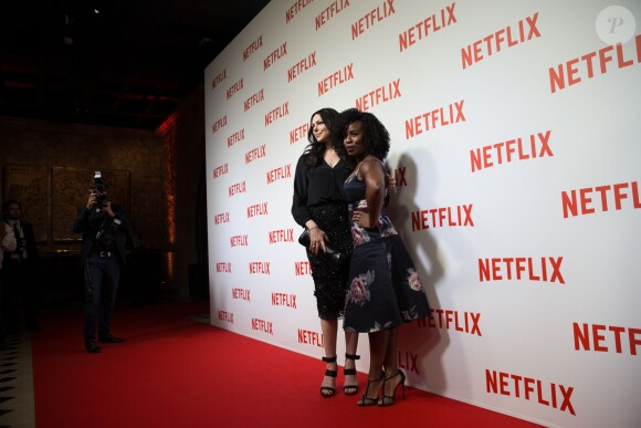 Laura Prepon et Uzo Aduba - Soirée de lancement Netflix au Faust à Paris, le 15 septembre 2014.