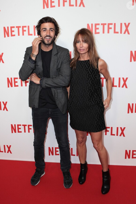 Cyril Paglino et Axelle Laffont lors de la soirée de lancement de Netflix France chez Faust, Paris, le 15 septembre 2014.