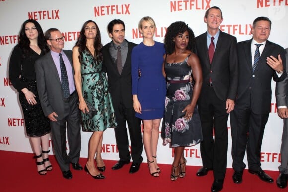 Laura Prepon, Famke Janssen, Eli Roth, Taylor Schilling, Uzo Aduba, Neil Hunt et Ted Sarandos lors de la soirée de lancement de Netflix France chez Faust, Paris, le 15 septembre 2014.