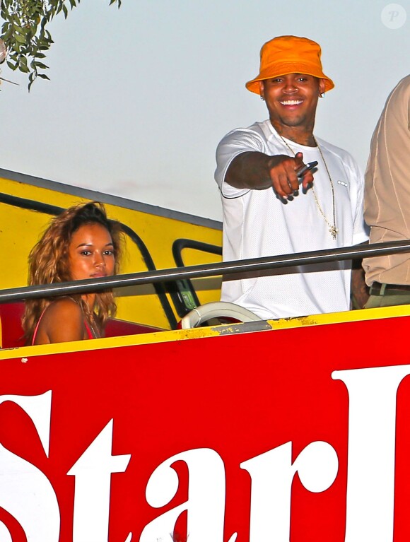 Chris Brown fait la promotion de son dernier album "X" accompagné de sa petite amie Karrueche Tran à Los Angeles le 16 septembre 2014. 