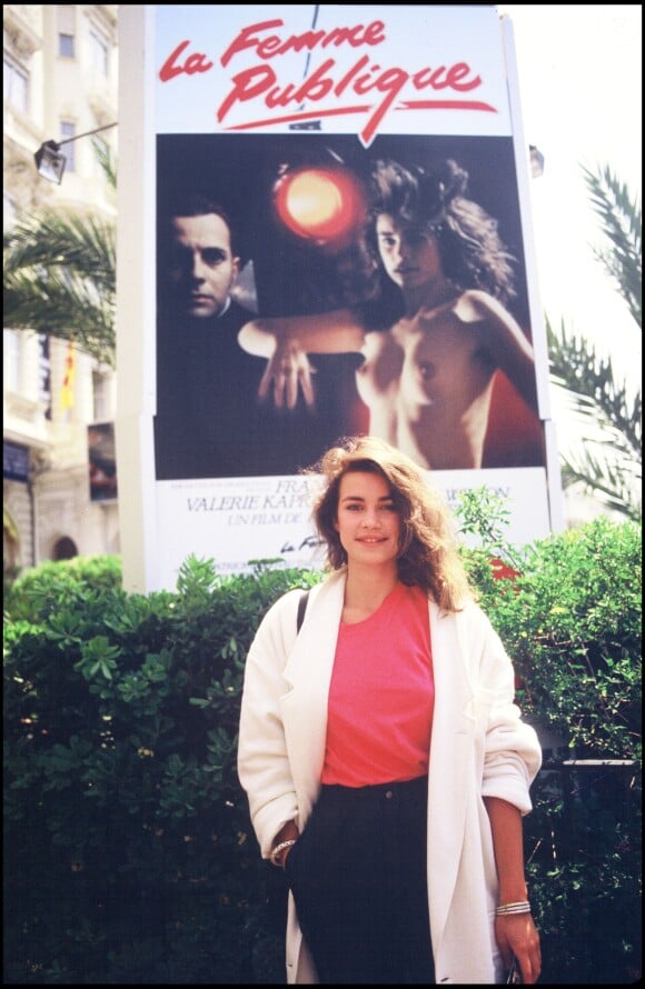 Valérie Kaprisky présente La Femme publique au Festival de Cannes en 1984