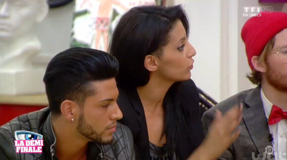 Sacha et Elodie clashent Jessica dans l'hebdo de Secret 8 – demi-finale – le vendredi 19 septembre 2014, sur TF1