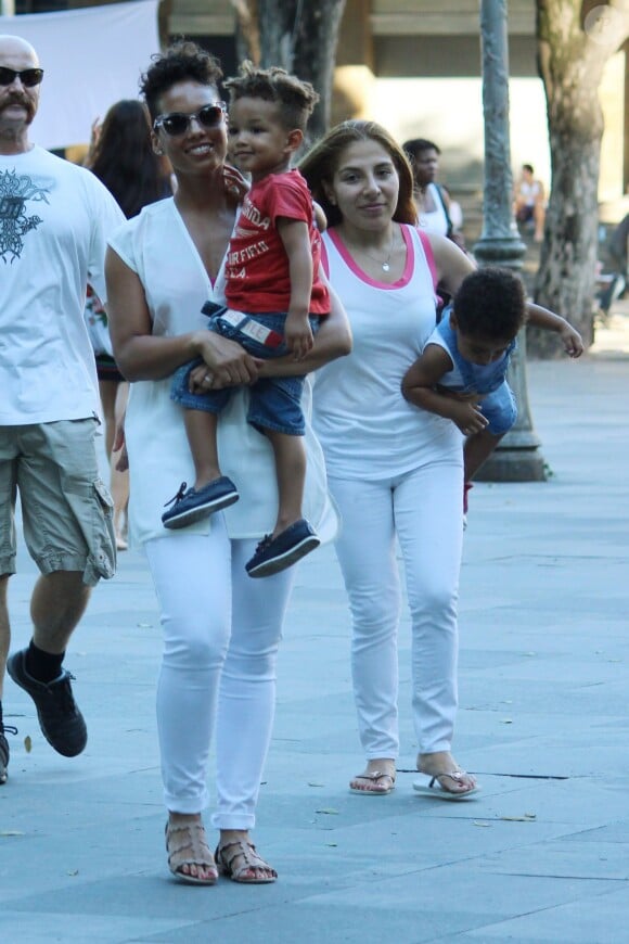 Alicia Keys avec son fils Egypt à Rio de Janeiro, le 14 septembre 2013