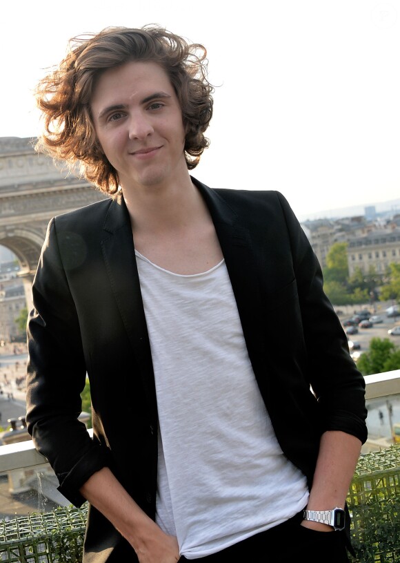 Exclusif - Thomas Solivéres sur la terrasse du Publicis lors du 3e Champs-Elysées Film Festival à Paris, le 13 juin 2014.
