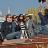 George Clooney et sa future femme Amal Alamuddin arrivent avec leurs grands amis Cindy Crawford et Rande Gerber pour le mariage à Venise le 26 septembre 2014