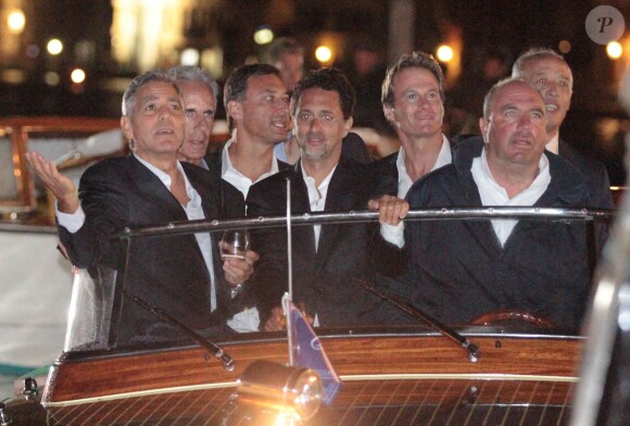 George Clooney a célébré son enterrement de vie de garçon avec ses copains, dont Rande Gerber, le 26 septembre 2014 à Venise, avant d'épouser Amal Alamuddin.