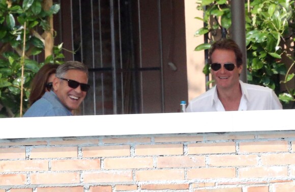 George Clooney, Rande Gerber - Les invités du mariage de George Clooney prennent un petit-déjeuner à Venise. Le 27 septembre 2014  Actor George Clooney is seen enjoying a pre-wedding breakfast with model Cindy Crawford, Rande Gerber and other guests at the swanky Cipriani hotel and restaurant in Venice, Italy on September 27, 2014. The star is due to marry human rights lawyer Amal Alamuddin this weekend.27/09/2014 - Venise