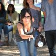  Fabienne Carat lors du 2e tournoi de pétanque au profit de l'association "MeghanOra" sur l'Esplanade des Invalides à Paris, le 28 septembre 2014 