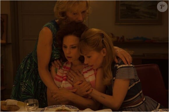 Le film A la vie, en salles le 26 novembre, avec Julie Depardieu, Johanna ter Steege et Suzanne Clément
