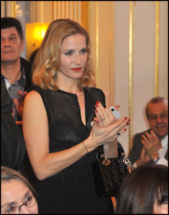 Babsie Steger lors de la remise de décorations au ministère de la Culture, le 14 mars 2012, à Paris