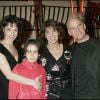 Stéphanie et Michel Fugain avec leurs enfants Marie et Alexis à Paris, le 8 février 2005.