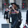 Beyoncé s'est découvert une nouvelle passion : la photo ! La chanteuse, son mari Jay-Z et leur fille Blue Ivy sont allés visiter le musée du Louvre à Paris, le 7 octobre 2014.