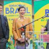 Rai et Cristina Cordula lors de l'inauguration du Grand Carnaval brésilien "Sensacional Brasil" au Jardin d'Acclimatation à Paris, le 12 avril 2014.