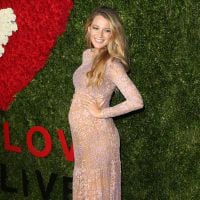 Blake Lively enceinte : Renversante de beauté avec son baby bump