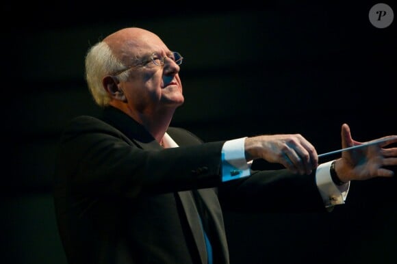 Vladimir Cosma en concert symphonique au Grand Rex à Paris le 23 mars 2013. Le compositeur y donnera deux concerts exceptionnels les 23 et 24 octobre 2014. 