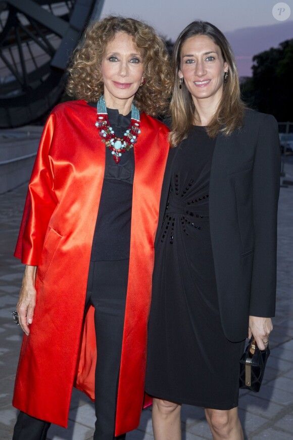 Marisa Berenson et sa fille Starlite - Inauguration de la Fondation Louis Vuitton à Paris le 20 octobre 2014
