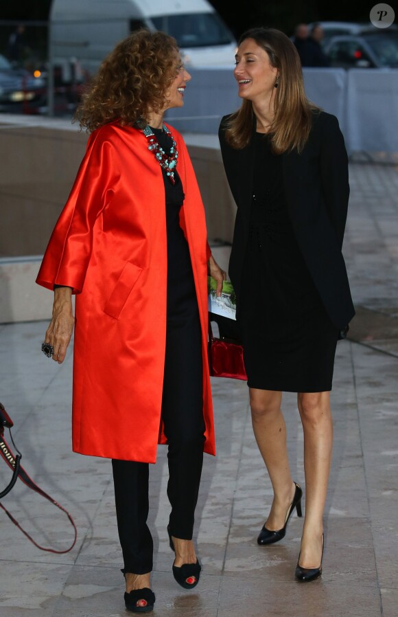 Marisa Berenson et sa fille Starlite - Inauguration de la Fondation Louis Vuitton à Paris le 20 octobre 2014