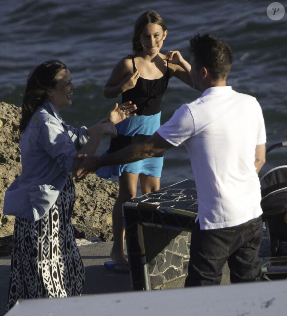 Exclusif - David Arquette demande en mariage sa compagne Christina McLarty à Malibu le 2 juillet 2014. David a fait sa demande en présence de fille Coco et de son jeune fils Charlie.