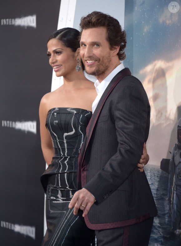 Camila Alves et Matthew McConaughey lors de l'avant-première du film Interstellar le 26 ocotbre 2014