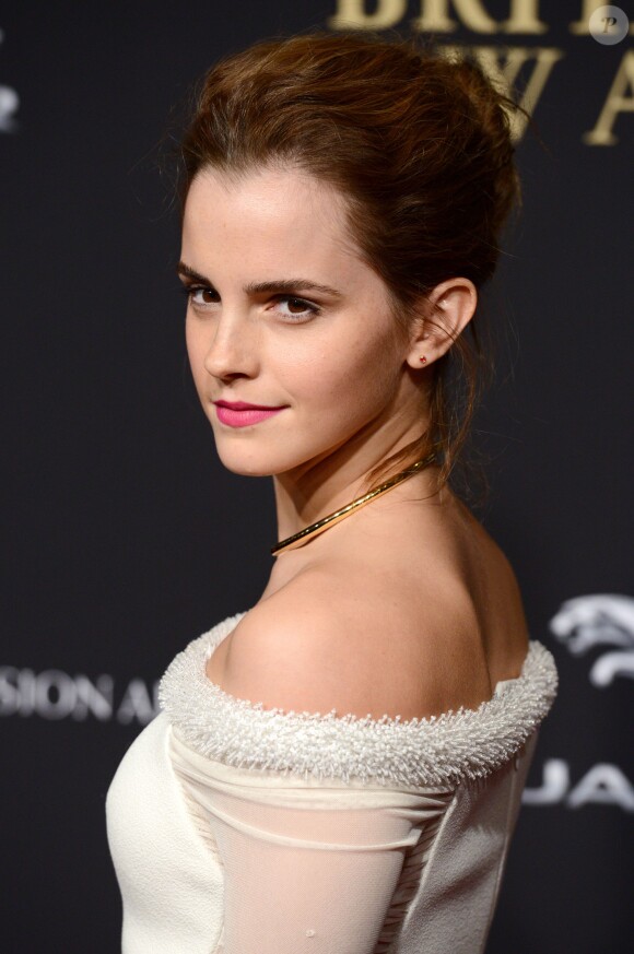 Emma Watson lors des Britannia Awards des BAFTA à Los Angeles, au sein du Beverly Hilton Hotel le 30 octobre 2014