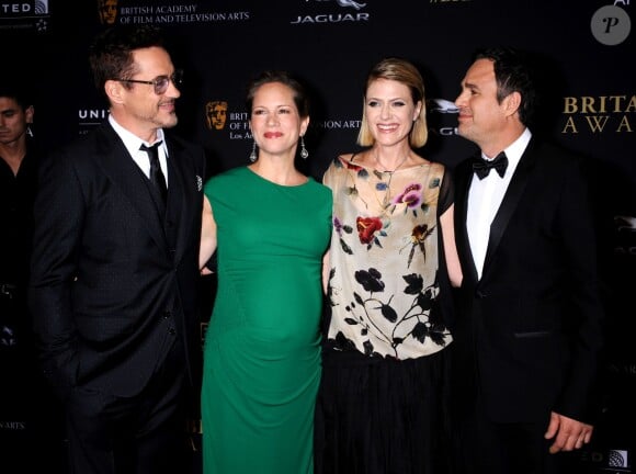 Robert Downey Jr., Susan Downey, Sunrise Coigney et Mark Ruffalo lors des Britannia Awards des BAFTA à Los Angeles, au sein du Beverly Hilton Hotel le 30 octobre 2014