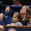 Mirka Federer et ses jumelles Charlene Riva et Myla Rose lors du quart de finale du BNP Paribas Masters 1000 entre Roger Federer et Milos Raonic au Palais Omnisport de Paris Bercy, à Paris le 31 octobre 2014