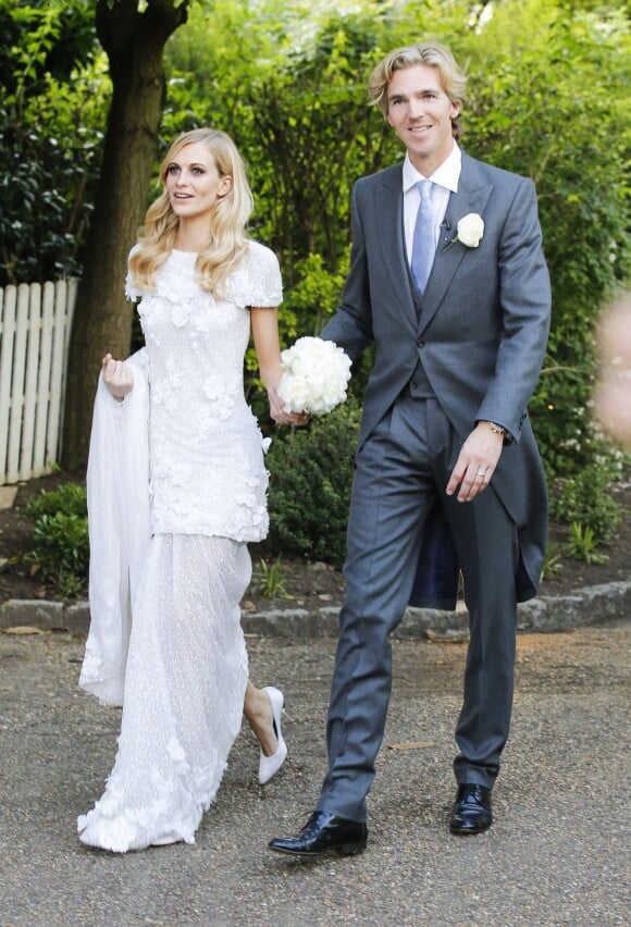Poppy Delevingne se marie en Chanel