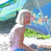 Tori Spelling et Dean McDermott profitent de la plage avec leurs enfants à Malibu. Le 1er septembre 2014.