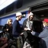 Thomas Vergara, sa mère Sylvia et des amis prennent un TGV à la gare de Lyon à Paris, France le 12 Novembre 2014.