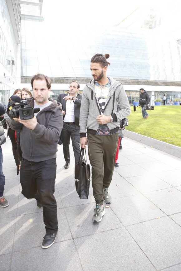 Thomas Vergara et son avocat Me Thierry Fradet à la sortie de l'hôpital européen Georges Pompidou à Paris, France le 12 novembre 2014.