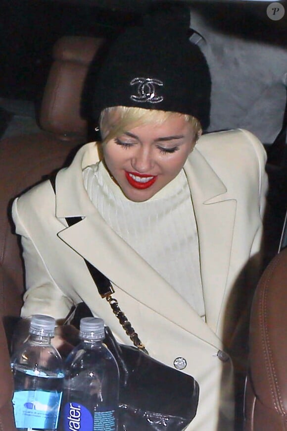 Miley Cyrus dans les rues de Los Angeles, le 12 novembre 2014.