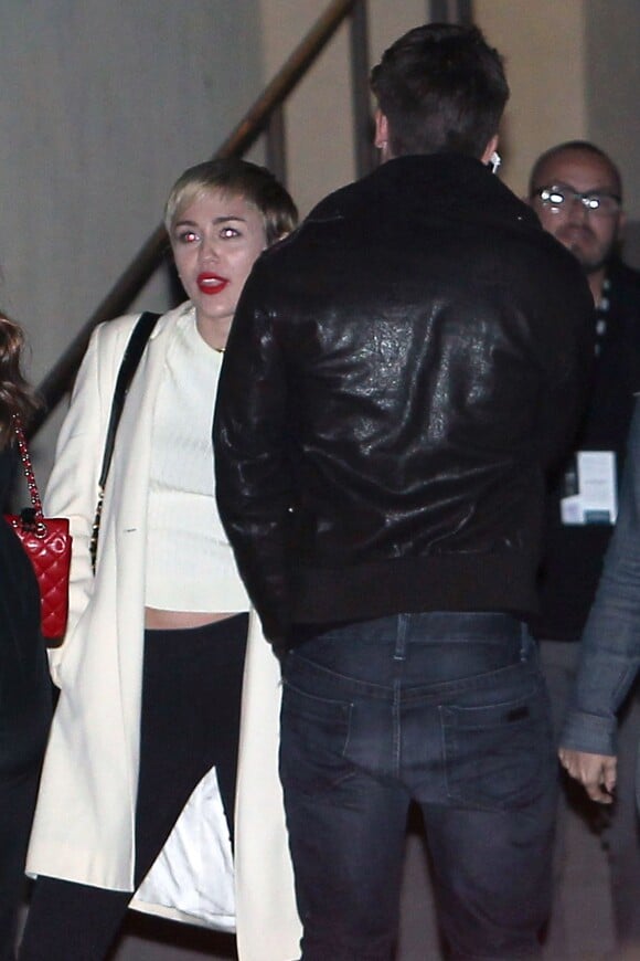 Miley Cyrus et Patrick Schwarzenegger de sortie dans les rues de Los Angeles, le 12 novembre 2014.